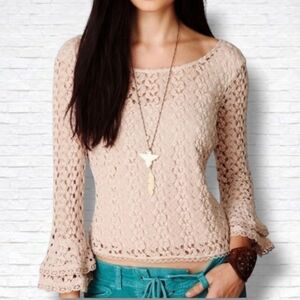 Free People Crochet Lace Bell Sleeve Scoop Neck and Back Top Size S